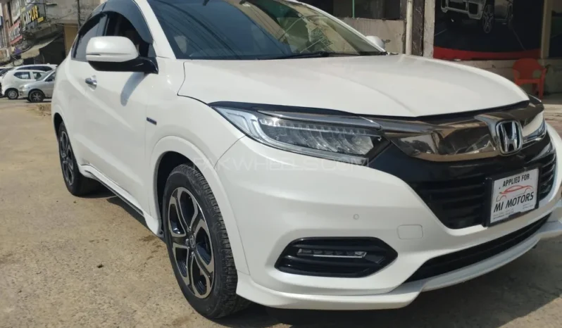
								Honda Vezel Hybrid Z Honda Sensing 2018 full									