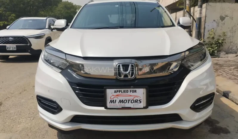 
								Honda Vezel Hybrid Z Honda Sensing 2018 full									