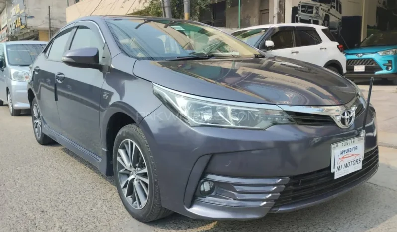 toyota-corolla-altis-1-6-automatic-2020-122558683- 01