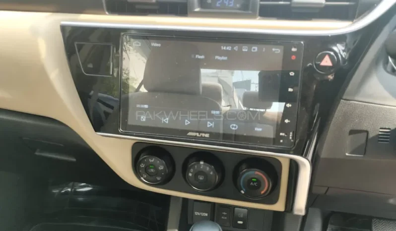 
								Toyota Corolla Altis Automatic 1.6 2020 full									