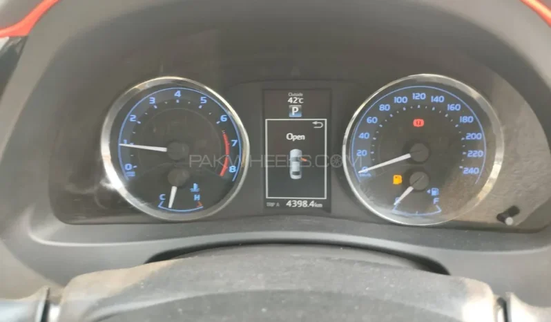 
								Toyota Corolla Altis Automatic 1.6 2020 full									