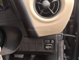 
										Toyota Corolla Altis Automatic 1.6 2020 full									