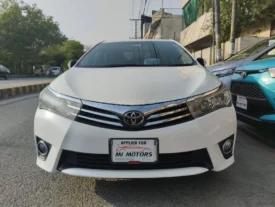 Toyota Corolla Altis Grande CVT-i 1.8 2017