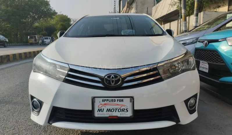 toyota-corolla-altis-1-8-grande-automatic-2017- 01