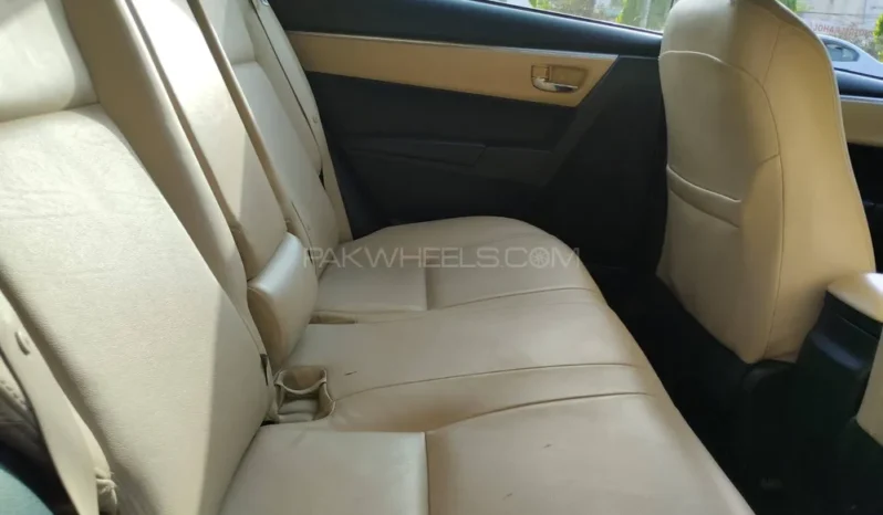 
								Toyota Corolla Altis Grande CVT-i 1.8 2020 full									