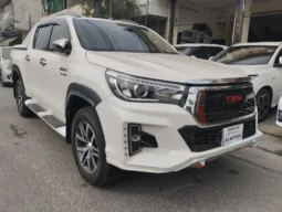 Toyota Hilux Revo V Automatic 2.8 2019