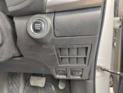 
										Toyota Hilux Revo V Automatic 2.8 2019 full									
