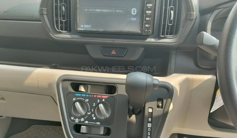 
								Toyota Passo X S 2021 full									