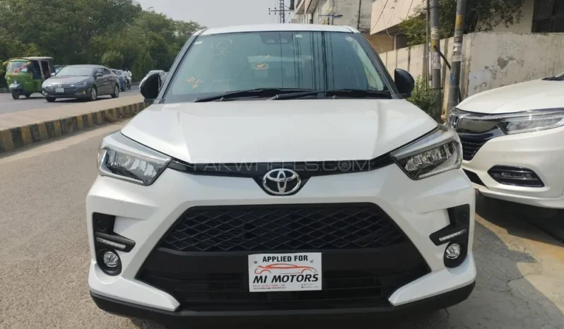 
								Toyota Raize Z full									