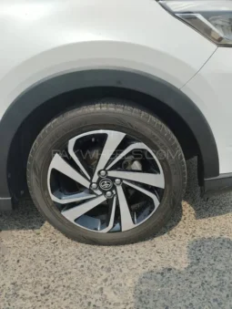 
										Toyota Raize Z full									