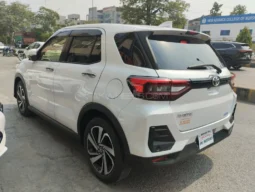 
										Toyota Raize Z full									