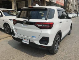 
										Toyota Raize Z full									