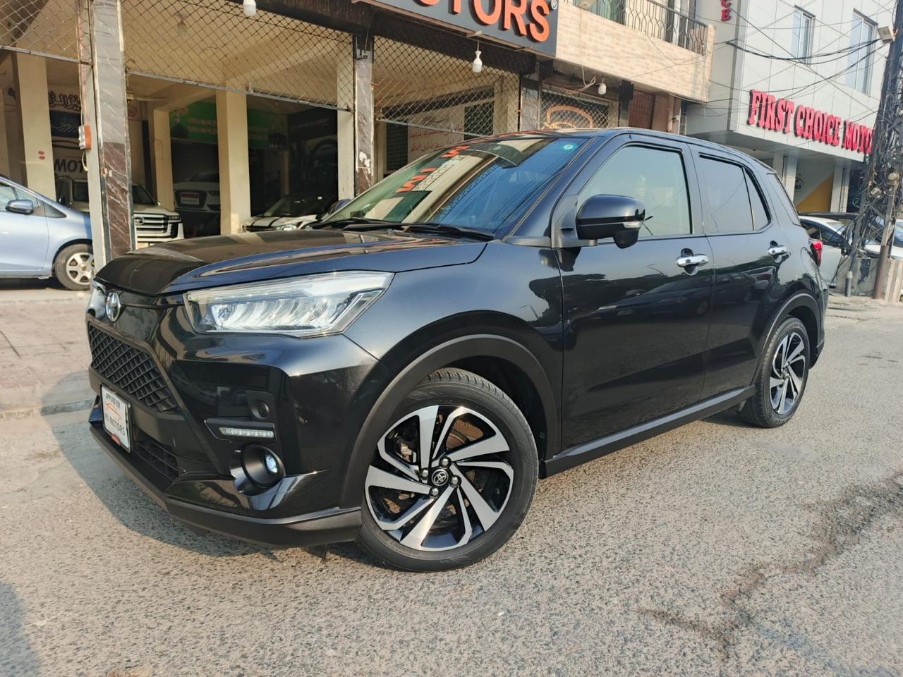 
								Best Toyota Raize Z Package 2021 for Sale in Lahore- MI Motors full									